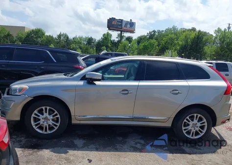 2016 Volvo Xc60 T5 Drive-E Premier из США, поврежденный, VIN YV440MDK9G2787207